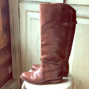 Frye harness riding boots. Size 6